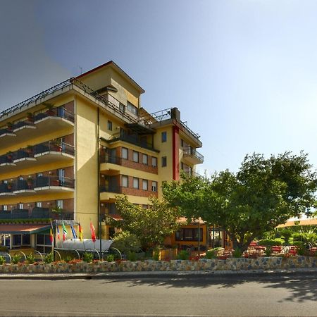 Hotel Parco Castellammare di Stabia Esterno foto