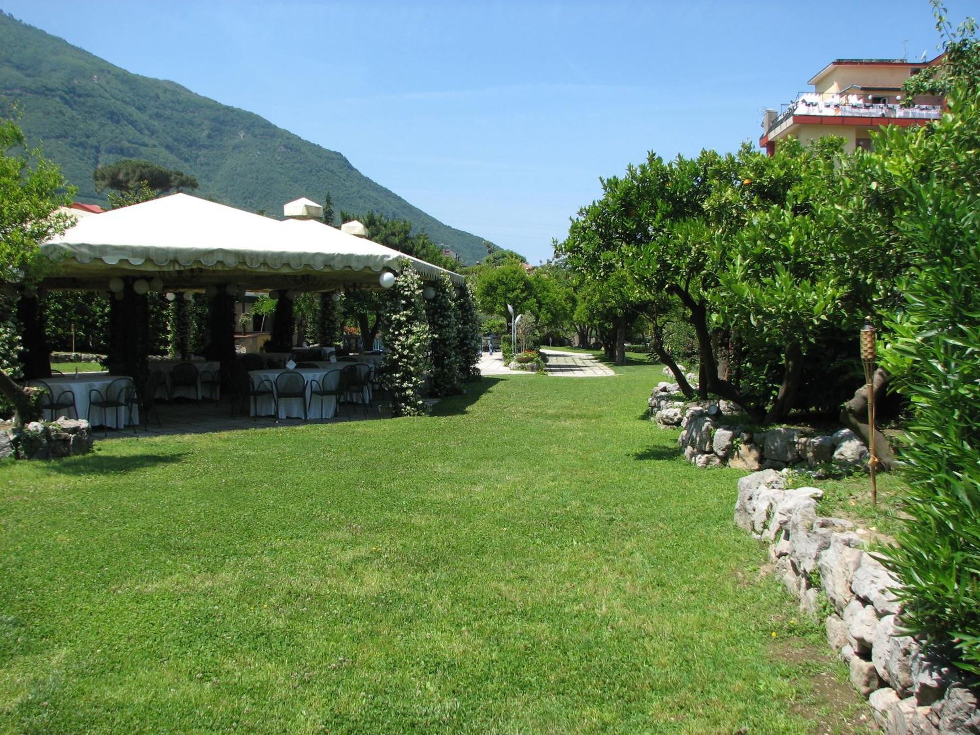 Hotel Parco Castellammare di Stabia Esterno foto