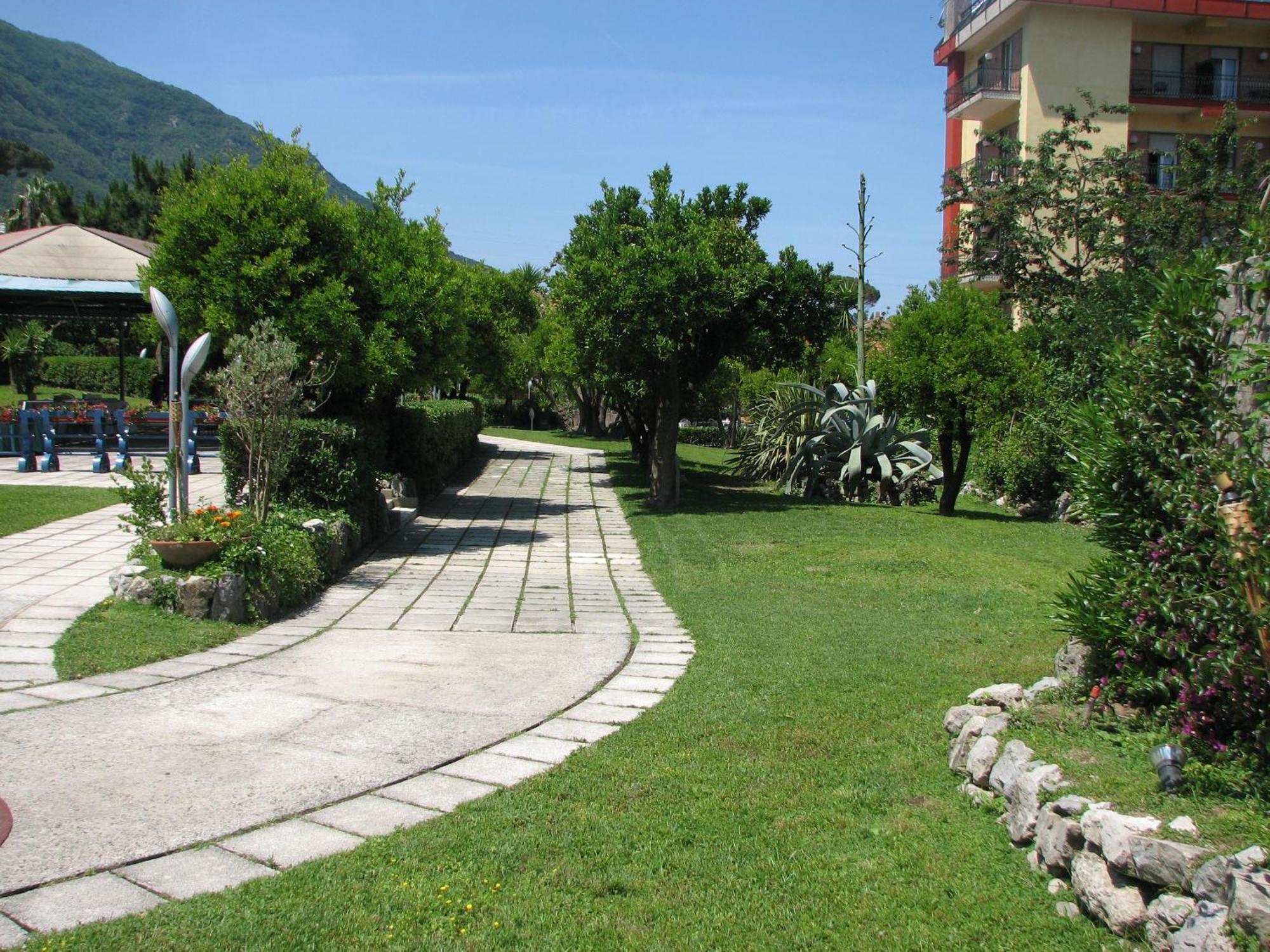Hotel Parco Castellammare di Stabia Esterno foto