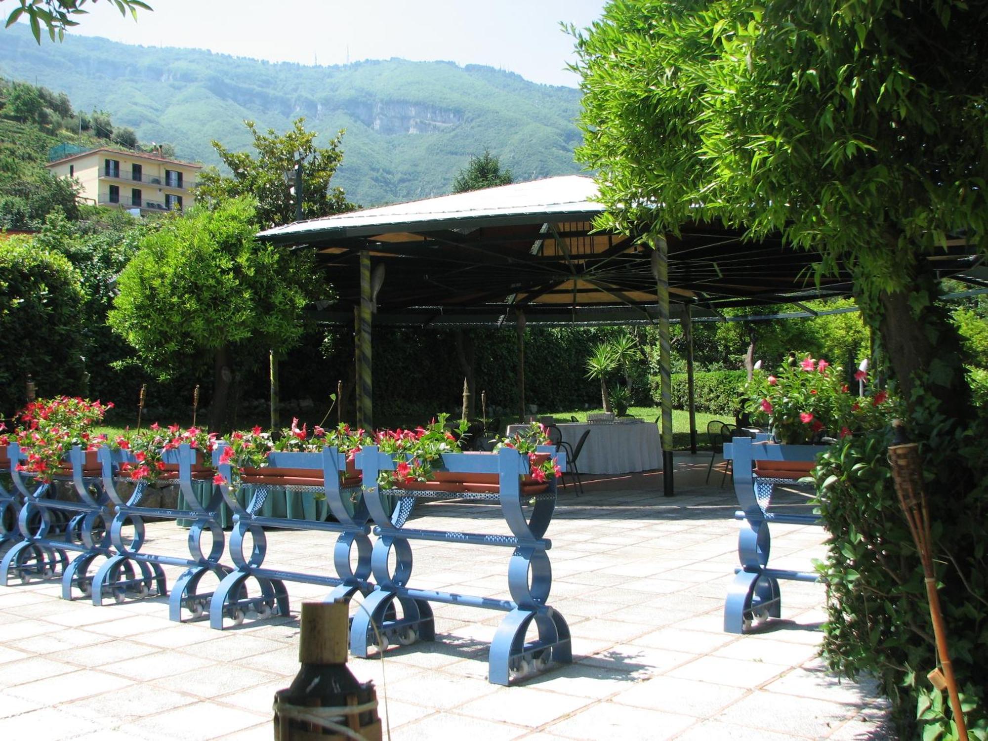 Hotel Parco Castellammare di Stabia Esterno foto