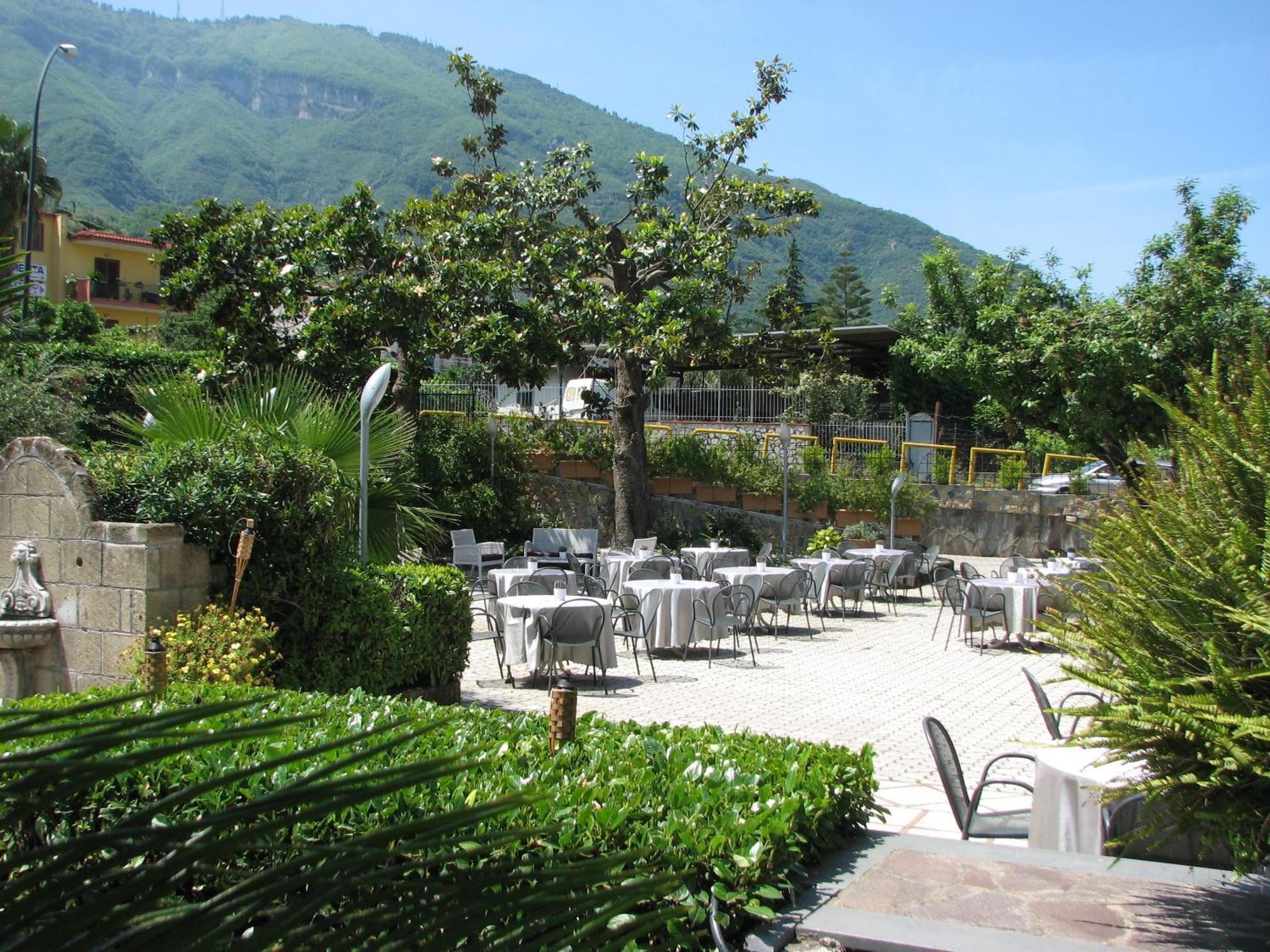 Hotel Parco Castellammare di Stabia Esterno foto