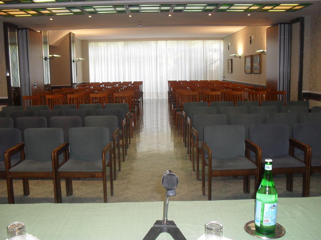 Hotel Parco Castellammare di Stabia Esterno foto
