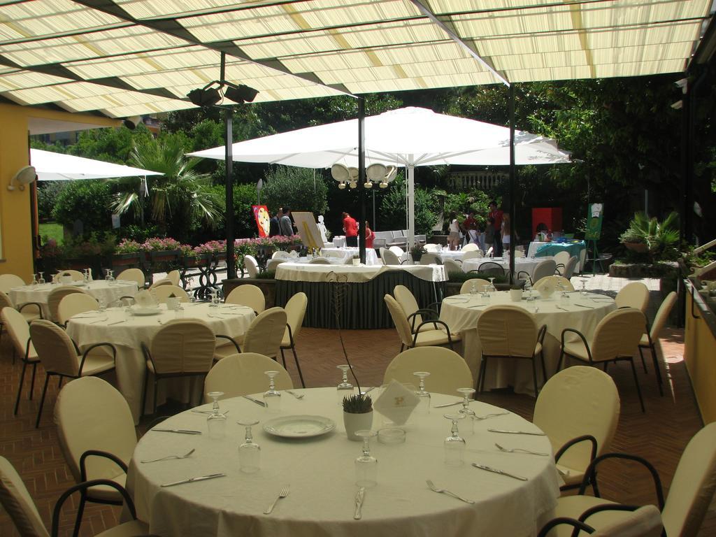 Hotel Parco Castellammare di Stabia Esterno foto